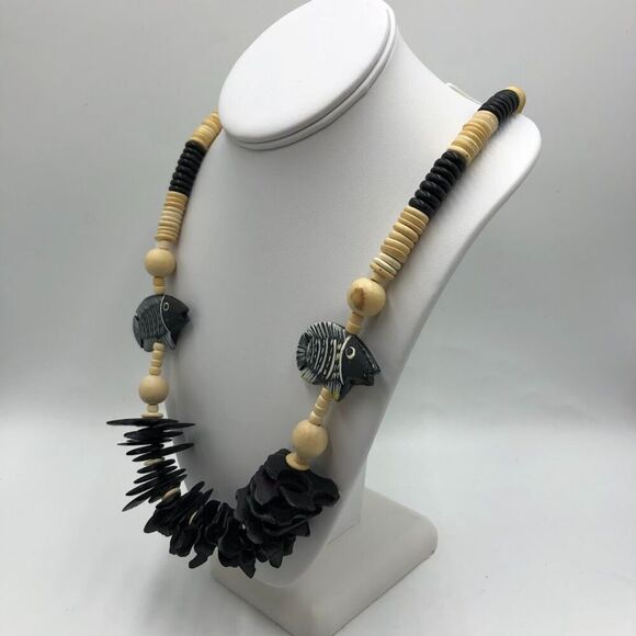 Fish Sea Life Beaded Women's Statement Necklace Nautical Wood Fashion Jewelry - Picture 3 of 8